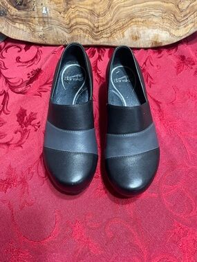 Two-Tone Leather Dansko Pumps